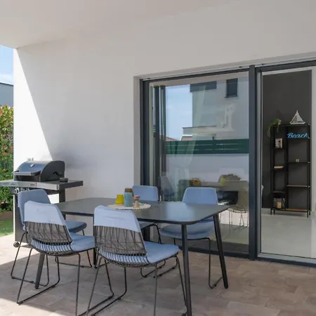 Vila Tony By Guide *